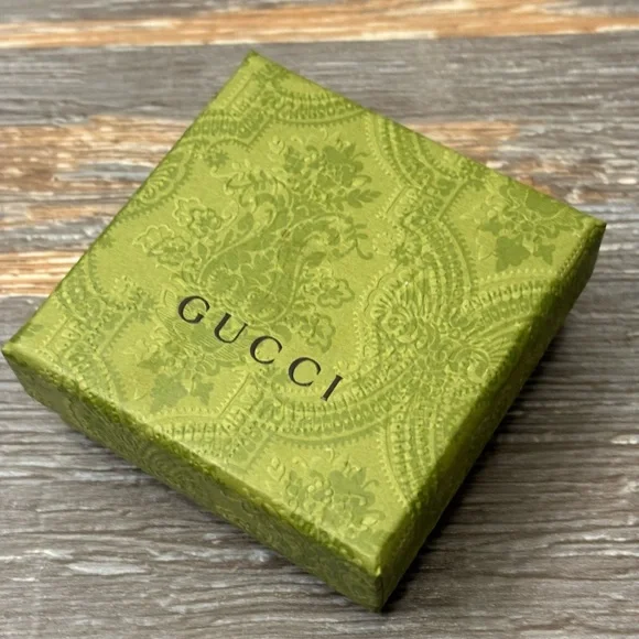 Gucci Heart Ring - Picture 5 of 6